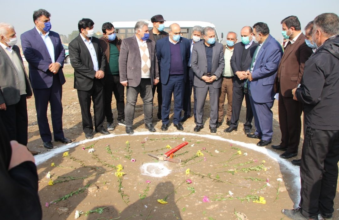 کلنگ‌زنی شهربازی جلیل‌آباد با حضور معاون استاندار