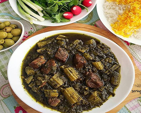 طرز تهیه خورش کرفس+ نکات مهم